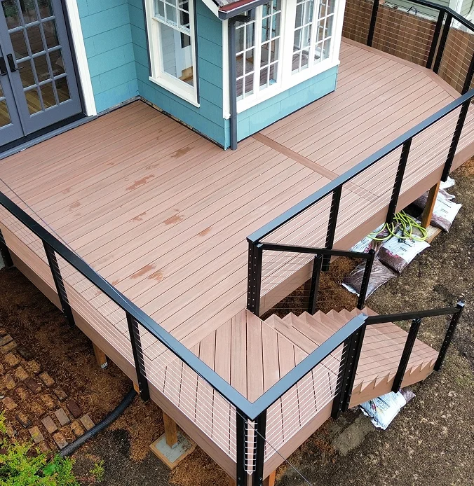 Mahogany wood deck built by Tacoma deck contractor